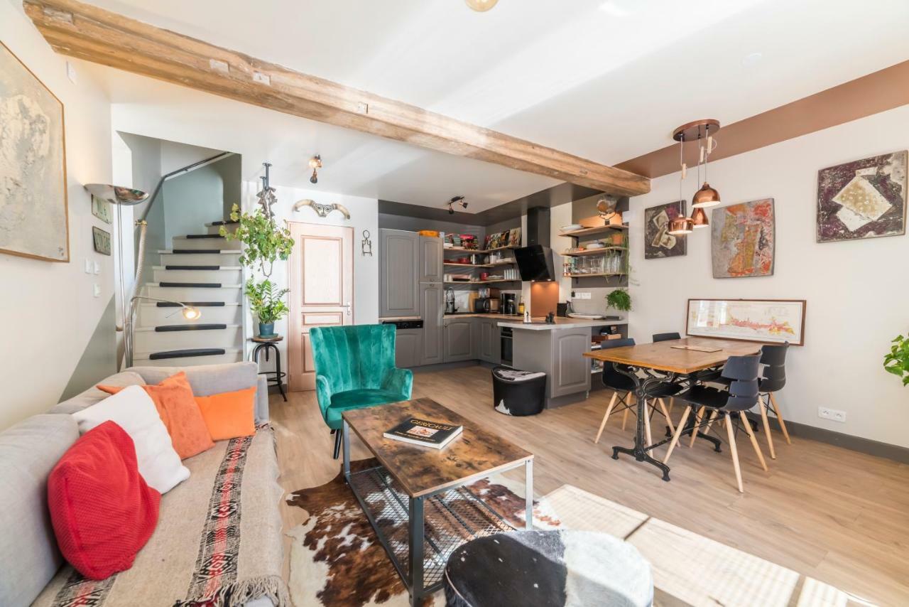 Logement Artiste Entier Centre Village Vermenton Exterior foto